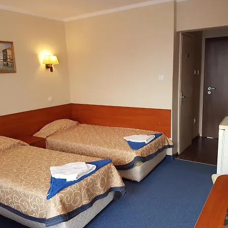 Markovi Vendégház Ravda