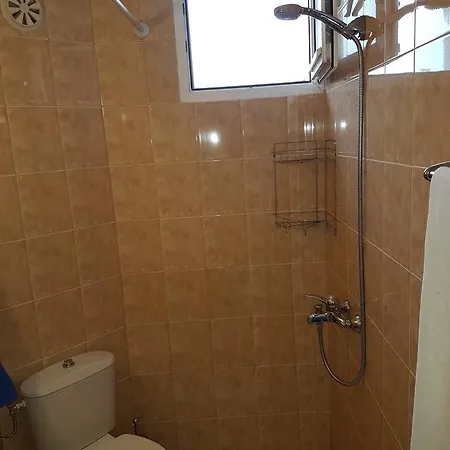 Markovi Vendégház Ravda